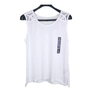💙3/$25💙Gap White Cotton Sleeveless‎ Crochet Detail Casual Lightweight Tank Top